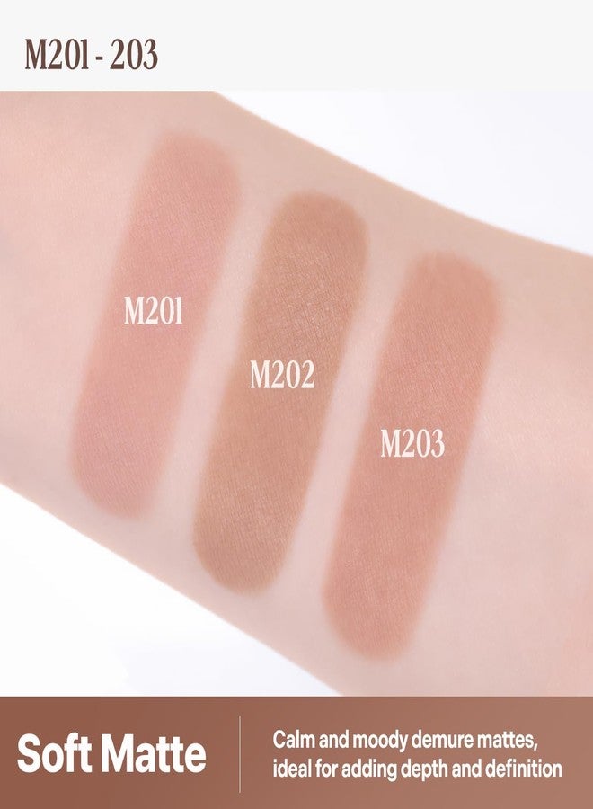 CLIO PROFESSIONAL CLIO Soft Blending Eyeshadow Stick - Long Lasting, Matte, Shimmer & Glitter Finishes, Built-in Brush for Easy Blending, Coconut-Derived Ester Oil Infused (M201 CASHMERE MUTE) - Image 4